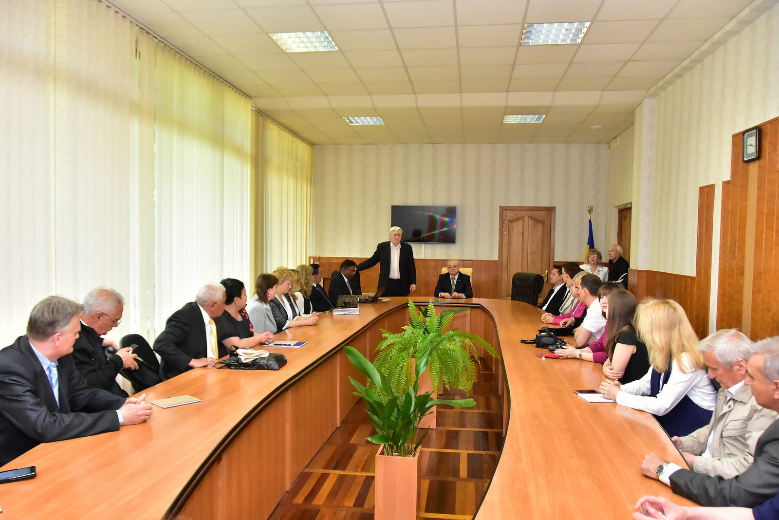 У Черкасах відбувся семінар "Інтеграція освіти, досліджень та інновацій у співпраці з підприємствами"